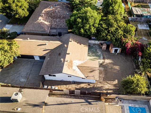 2983 N Alameda Avenue, San Bernardino CA: https://media.crmls.org/medias/c1b5465b-707b-4a99-9d51-05e3e5149ac9.jpg