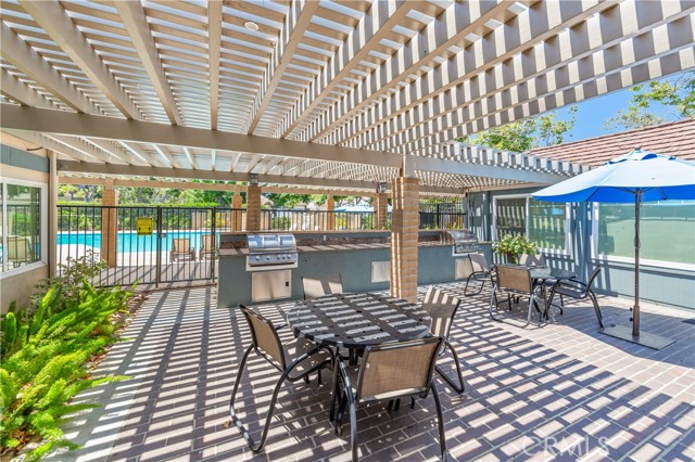 Detail Gallery Image 26 of 27 For 17294 Citron, Irvine,  CA 92612 - 2 Beds | 2 Baths