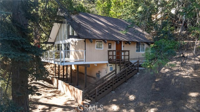 26485 Sugar Cone Ln., Twin Peaks, CA 92391