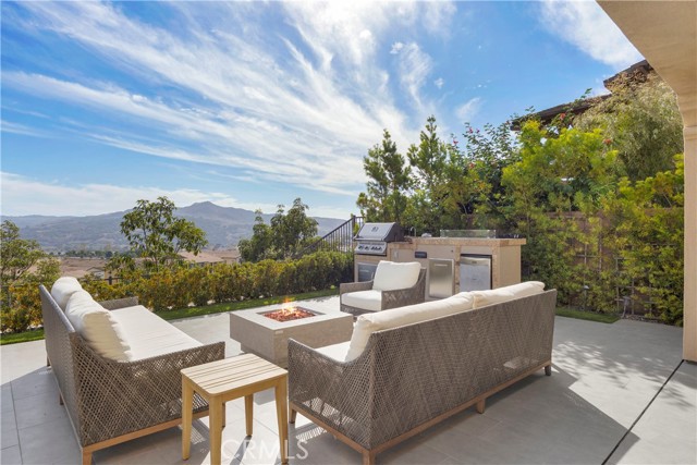 Detail Gallery Image 4 of 64 For 7 Paladino Ct, Rancho Mission Viejo,  CA 92694 - 4 Beds | 4/1 Baths