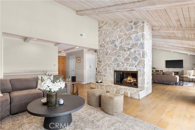 Detail Gallery Image 7 of 50 For 38 Chuckwagon Rd, Rolling Hills,  CA 90274 - 4 Beds | 2/1 Baths