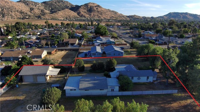 Detail Gallery Image 2 of 36 For 13838 Redlands, Moreno Valley,  CA 92555 - 2 Beds | 1 Baths