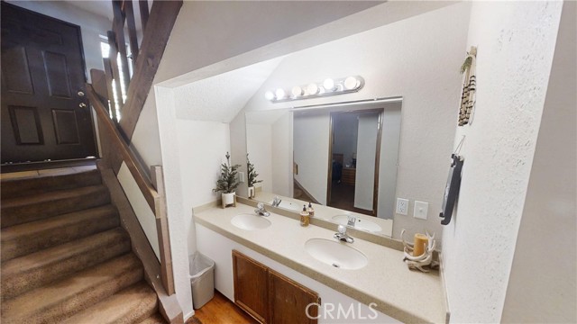 Detail Gallery Image 18 of 22 For 11303 Pinecrest Rd #3,  Twin Peaks,  CA 92391 - 2 Beds | 2 Baths