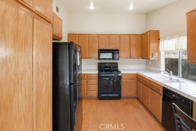 26693 Spotted Pony Drive, Corona CA: https://media.crmls.org/medias/c1b9d345-f2be-47aa-af57-87810319785b.jpg