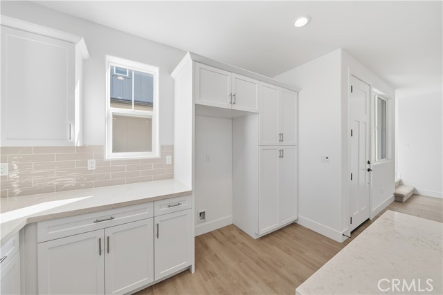 Detail Gallery Image 14 of 33 For 209 Foxtrot Ct, San Luis Obispo,  CA 93401 - 3 Beds | 2/1 Baths