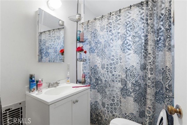 Detail Gallery Image 22 of 34 For 1921 Chariton St, Los Angeles,  CA 90034 - – Beds | – Baths