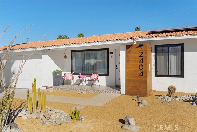 Detail Gallery Image 3 of 32 For 2404 E Bellamy Rd, Palm Springs,  CA 92262 - 4 Beds | 2 Baths