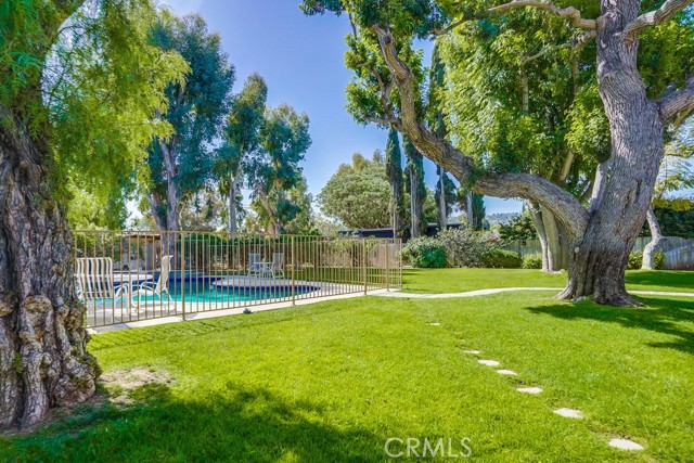 4 Saddlehorn Lane, Rolling Hills Estates, California 90274, 5 Bedrooms Bedrooms, ,4 BathroomsBathrooms,Residential,Sold,Saddlehorn,PV22070454