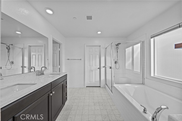 Detail Gallery Image 15 of 39 For 26555 Calle Los Robles, Menifee,  CA 92585 - 3 Beds | 2 Baths