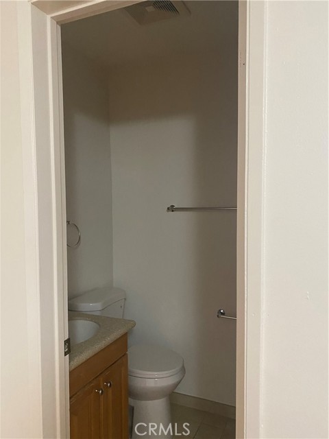 1146 East Lexington photo 18