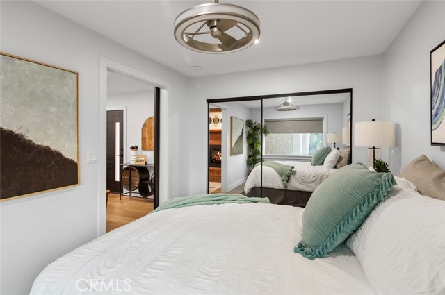 23 65th Place, Long Beach CA: https://media.crmls.org/medias/c1bdfb56-7960-4051-974d-505a61f93e81.jpg