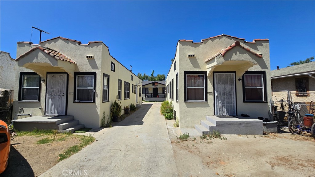 Triplex at 1247 W 62nd