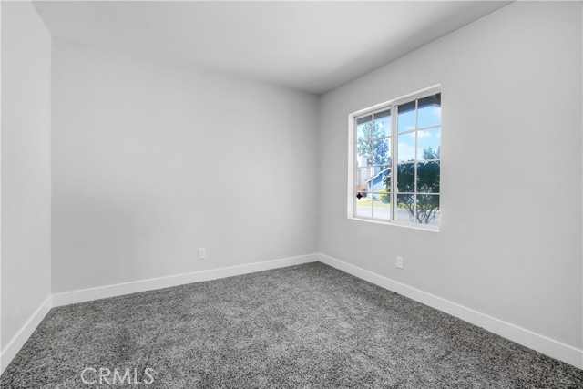Detail Gallery Image 18 of 25 For 28633 Berwick Ln, Highland,  CA 92346 - 3 Beds | 2 Baths
