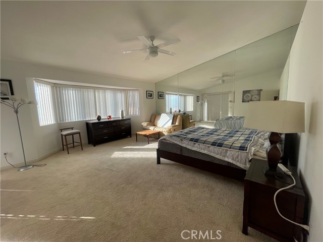 8731 Clubhouse Boulevard, Desert Hot Springs CA: https://media.crmls.org/medias/c1bf95c8-86ca-46f6-a23b-dd3c1e3488ea.jpg