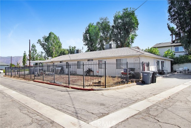 Detail Gallery Image 1 of 11 For 671 Greystone Ln, Hemet,  CA 92543 - – Beds | – Baths