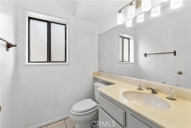 Detail Gallery Image 19 of 21 For 1126 Pebblewood, Diamond Bar,  CA 91765 - 4 Beds | 2/1 Baths