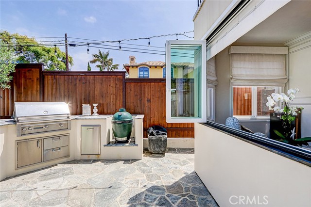 Detail Gallery Image 34 of 40 For 669 25th St, Manhattan Beach,  CA 90266 - 4 Beds | 4 Baths