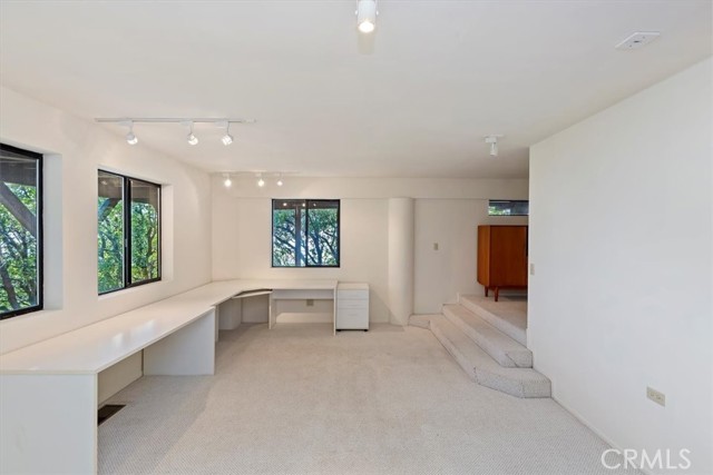 33052 Piedras Grandes, Green Valley Lake CA: https://media.crmls.org/medias/c1c2d02b-e270-4730-92f6-69f1e7d51fc1.jpg