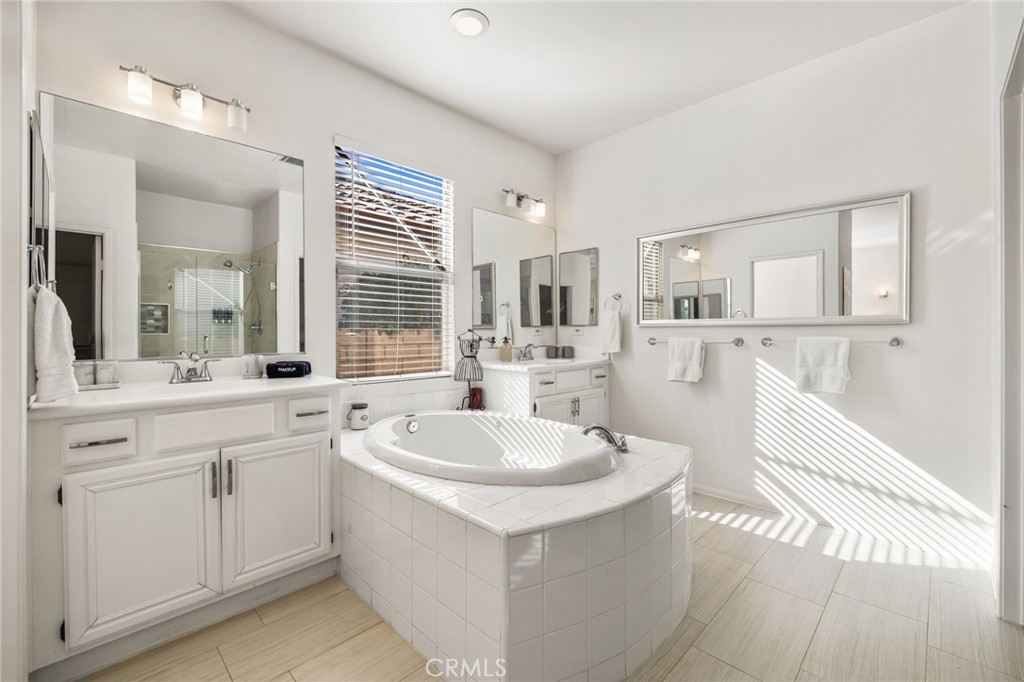 MLS #OC25249506 image #26