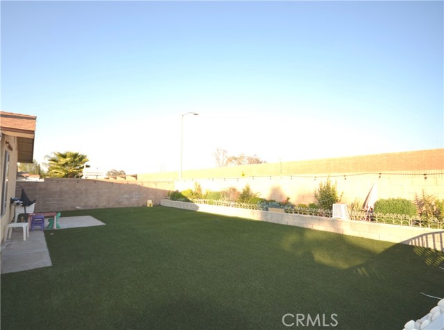 Detail Gallery Image 18 of 26 For 27958 Foxfire St, Menifee,  CA 92586 - 2 Beds | 2 Baths