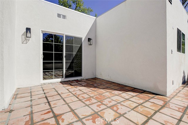 Detail Gallery Image 24 of 27 For 5709 Beck Ave, North Hollywood,  CA 91601 - 2 Beds | 2 Baths