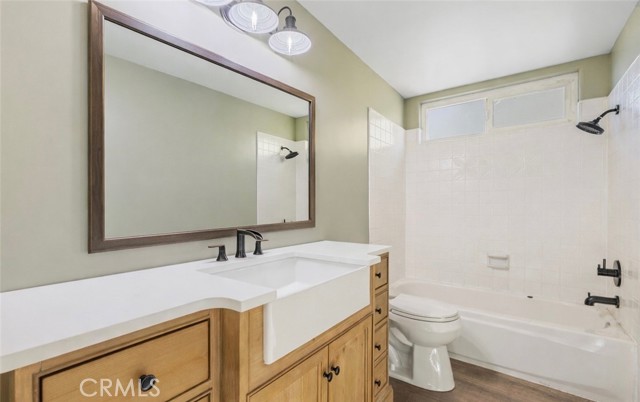 Detail Gallery Image 34 of 46 For 28975 Lotusgarden Dr, Canyon Country,  CA 91387 - 4 Beds | 3 Baths