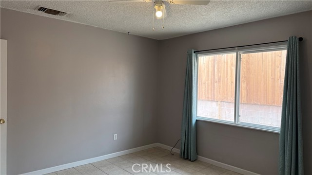 Detail Gallery Image 18 of 25 For 36894 Hayward Ave, Barstow,  CA 92311 - 3 Beds | 2 Baths