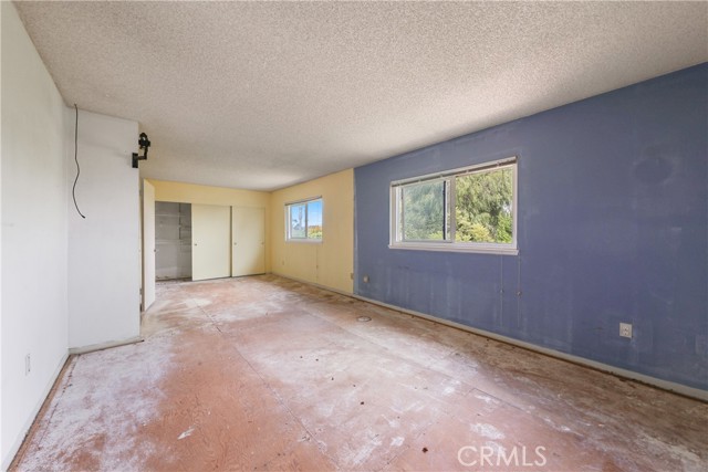 Detail Gallery Image 24 of 38 For 17172 Berlin Ln, Huntington Beach,  CA 92649 - 3 Beds | 2 Baths