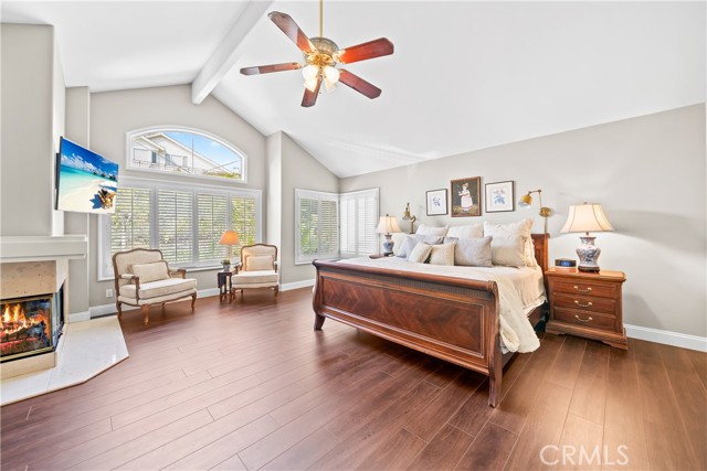 22432 Rosebriar, Mission Viejo CA: https://media.crmls.org/medias/c1c79794-1617-4f5f-8c70-b1a907ace2c3.jpg