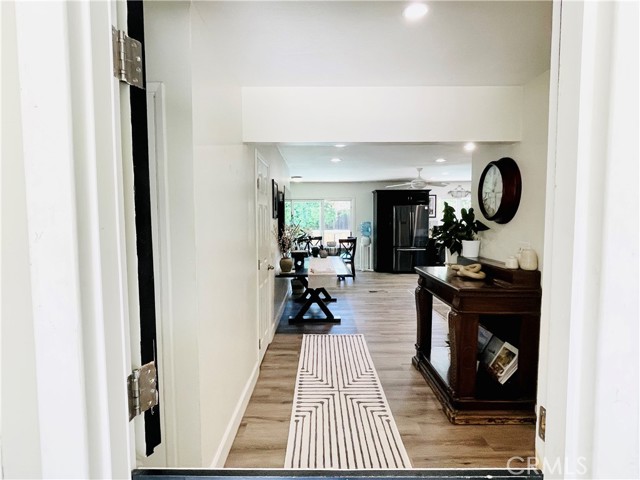 1212 Dover Drive, Newport Beach CA: https://media.crmls.org/medias/c1c7cd07-3022-443e-a706-a74ff5b45f4e.jpg