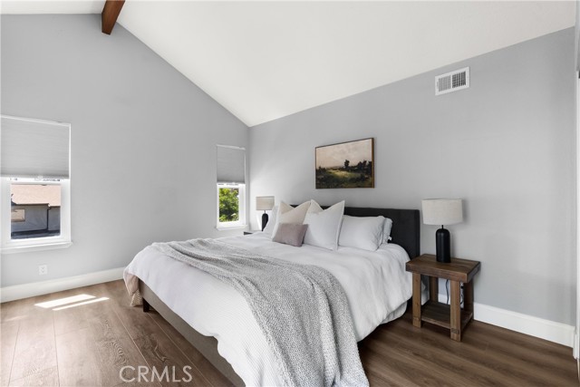 2649 Elden, Costa Mesa CA: https://media.crmls.org/medias/c1c7d72d-61d6-47ac-8a0e-3675c6852d79.jpg