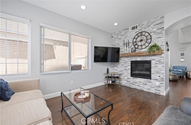 Detail Gallery Image 6 of 15 For 7805 Garfield, Huntington Beach,  CA 92648 - 4 Beds | 2/1 Baths