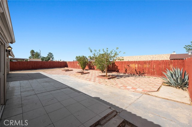 Detail Gallery Image 39 of 54 For 14228 De Sota Dr, Victorville,  CA 92392 - 5 Beds | 2 Baths