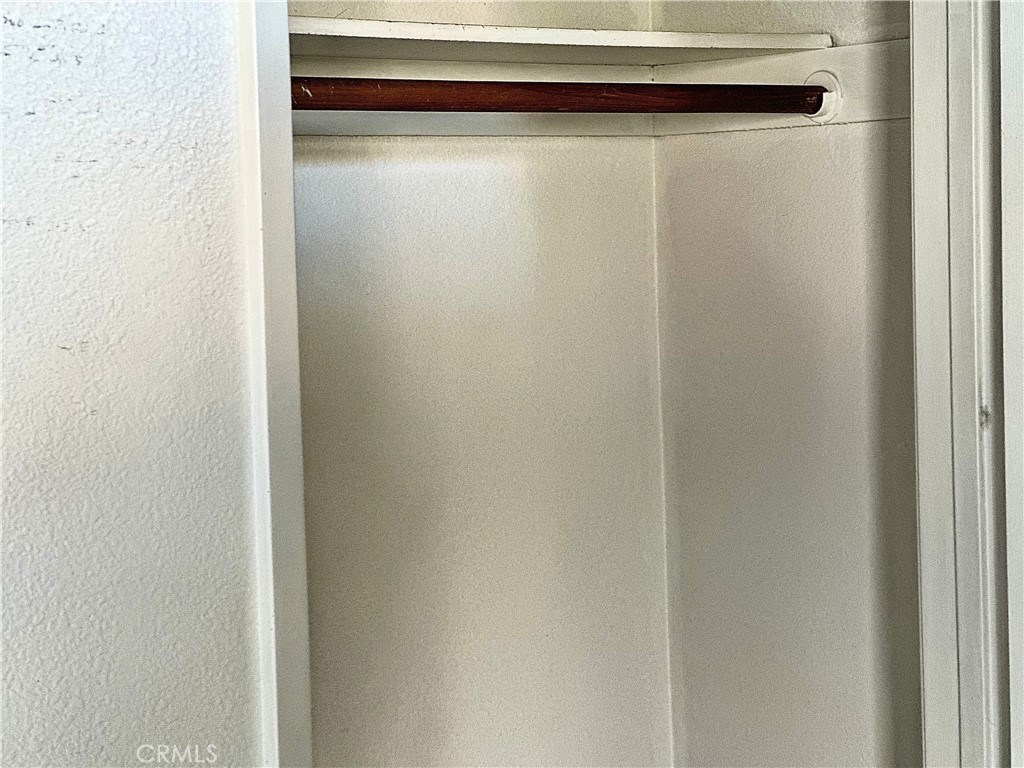 https://media.crmls.org/medias/c1c89ac5-b10a-4e9e-8f3d-eb0464b50f47.jpg?preset=X-Large