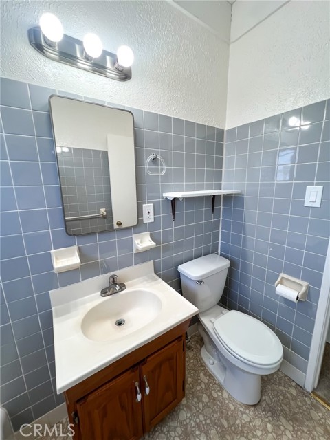 2102 S PACIFIC AVE, San Pedro CA: https://media.crmls.org/medias/c1c95b9c-1323-4dad-addc-496305a91607.jpg