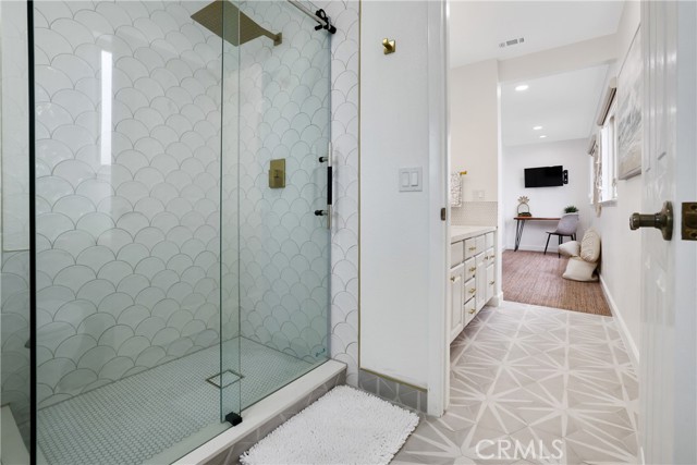 295 Plymouth Street, Cambria CA: https://media.crmls.org/medias/c1c972e8-8066-4972-a5b8-89f1bfe6212f.jpg