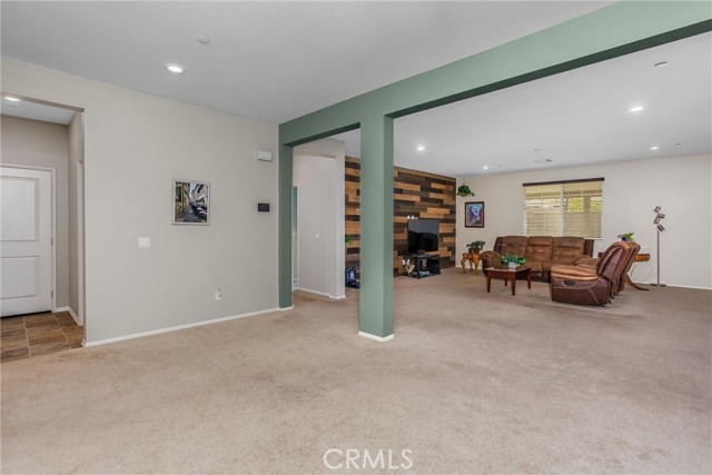 Detail Gallery Image 15 of 35 For 1156 Poinsettia Cir, Calimesa,  CA 92320 - 4 Beds | 2 Baths