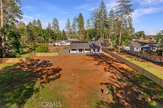 5785 Fickett Lane, Paradise CA: https://media.crmls.org/medias/c1ca620c-076e-46c9-992d-82ee25db1192.jpg