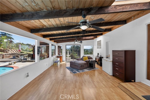 Detail Gallery Image 27 of 69 For 1528 York Dr, Vista,  CA 92084 - 3 Beds | 2 Baths