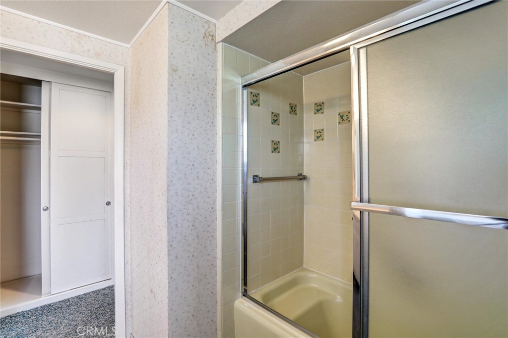 MLS #OC25194706 image #19