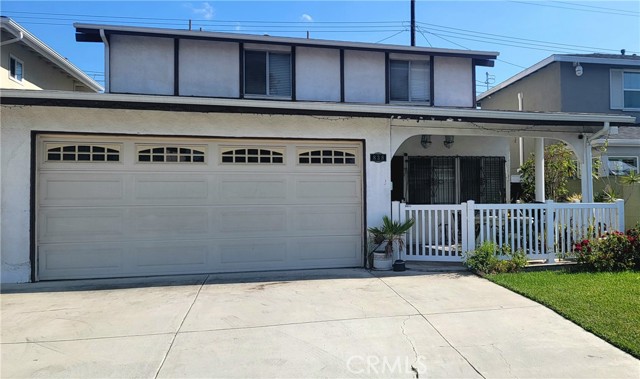 838 Calbas, Carson CA: https://media.crmls.org/medias/c1cccf9d-6445-4a13-8ea9-2360f4e20648.jpg