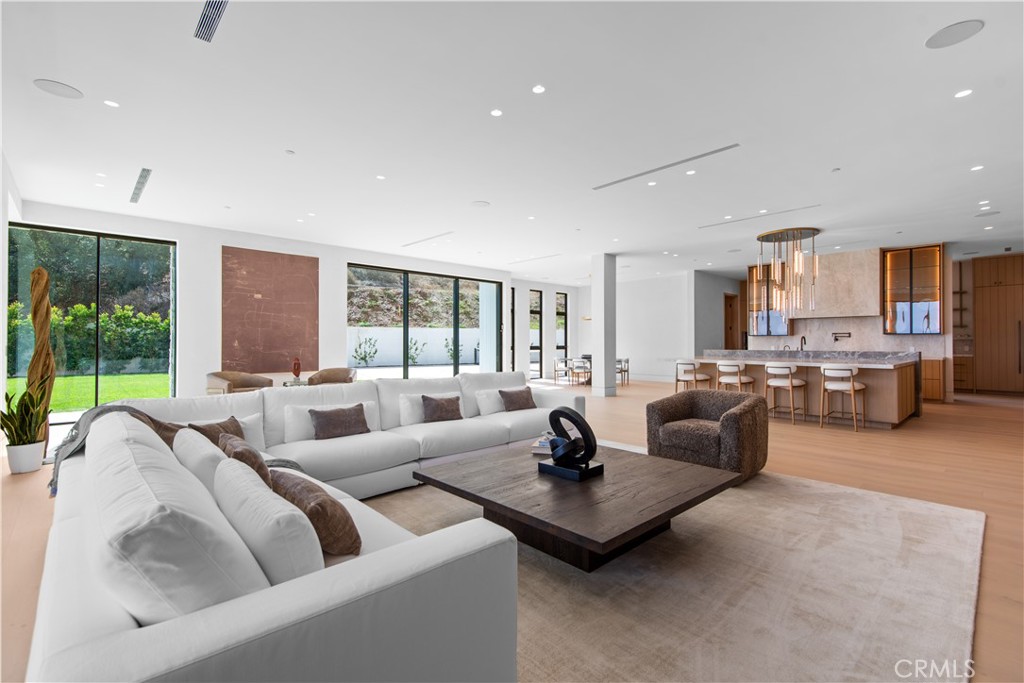 MLS #SR25223913 image #10