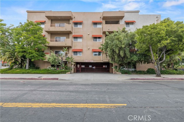 Detail Gallery Image 1 of 35 For 9610 Zelzah Ave #306,  Northridge,  CA 91325 - 2 Beds | 2 Baths