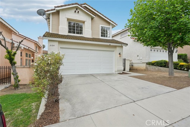 Detail Gallery Image 2 of 31 For 2104 Cascade Dr, Corona,  CA 92879 - 4 Beds | 2/1 Baths
