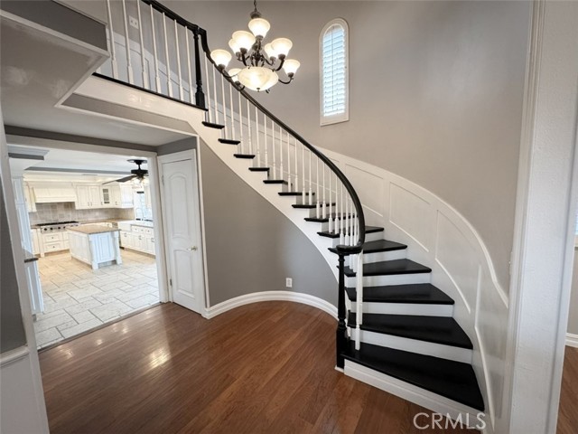 2315 Paseo De Cima, Glendale CA: https://media.crmls.org/medias/c1cf8d7d-8575-4803-8286-badca7eb313f.jpg