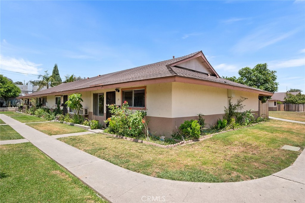 2500 S Salta Street #18