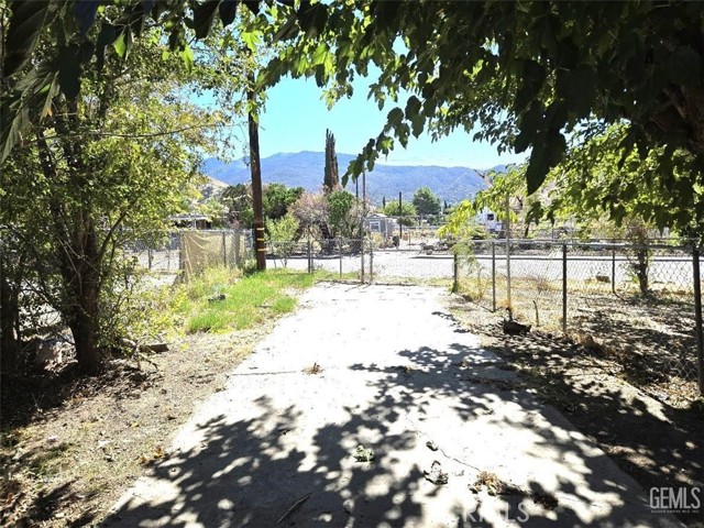 Detail Gallery Image 14 of 14 For 2230 Harnage St, –,  CA 93240 - 3 Beds | 2 Baths