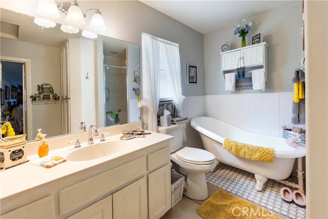 Detail Gallery Image 31 of 39 For 28896 Pleasant Knoll Ln, Valley Center,  CA 92082 - 5 Beds | 3/1 Baths