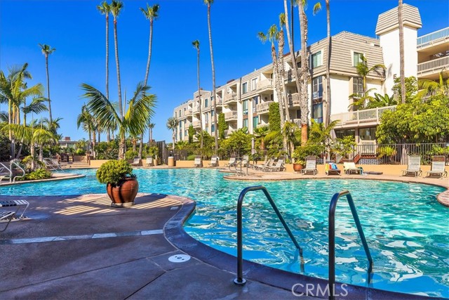 Detail Gallery Image 24 of 49 For 999 N Pacific #F103,  Oceanside,  CA 92054 - 1 Beds | 1 Baths