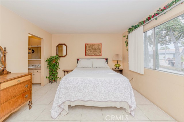 Detail Gallery Image 27 of 54 For 1511 W Hill Ave, Fullerton,  CA 92833 - 3 Beds | 3 Baths